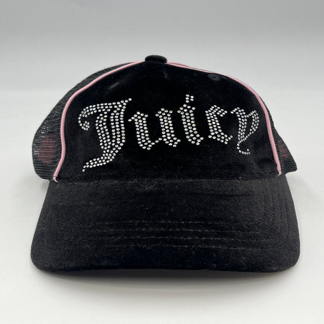 Juicy Couture offers cap